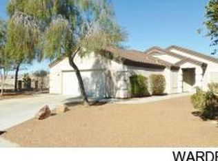 2359 Columbus Dr, Bullhead City, AZ 86442