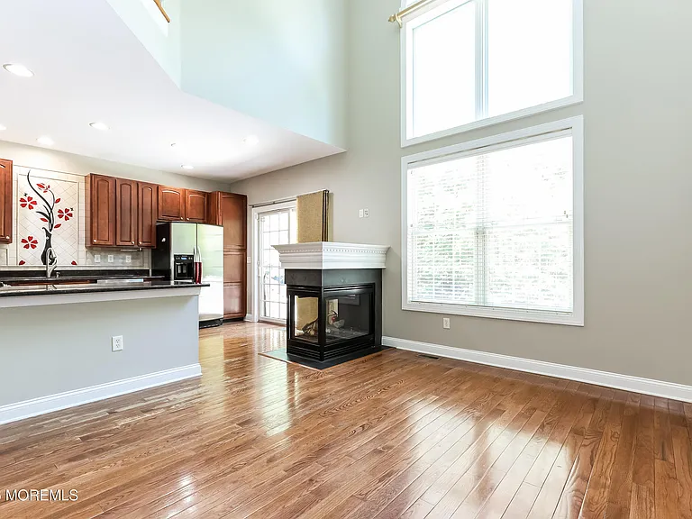 18 Deepwater Cir — Photo 3