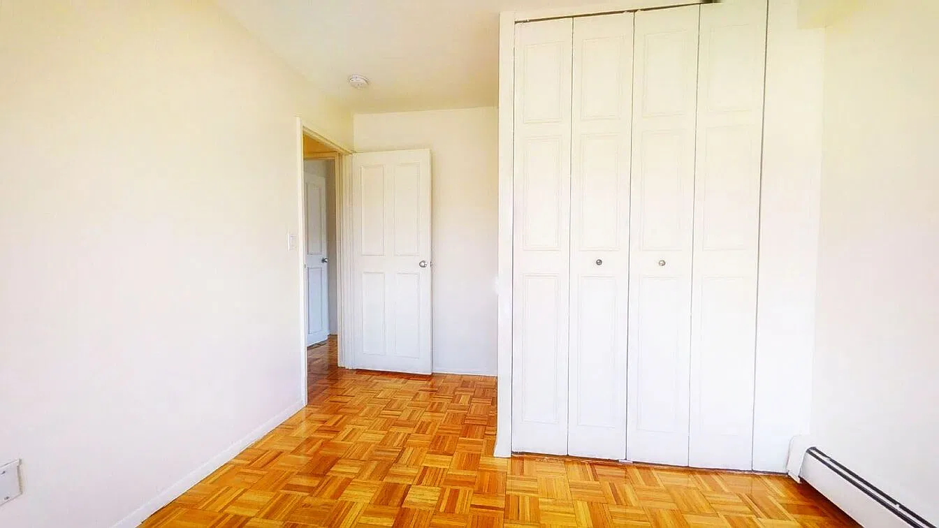 2 bed, 1.5 bath, $3,600 — Photo 3