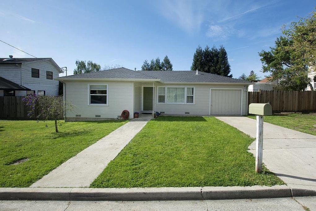 150 Fernside St Santa Cruz CA 95060 Zillow