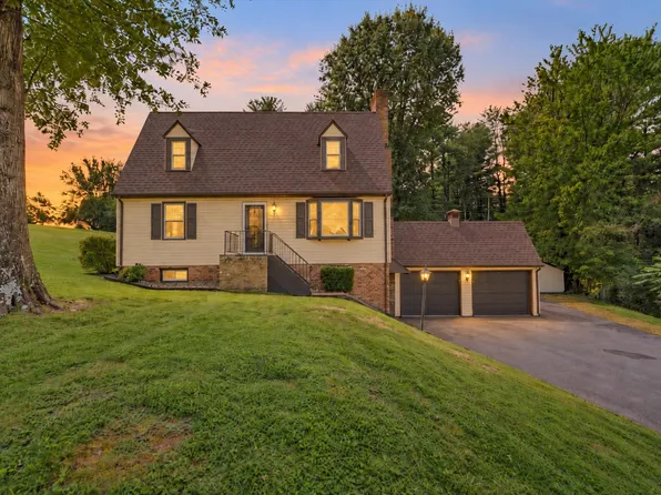 1043 Glebe Rd, Daleville, VA 24083