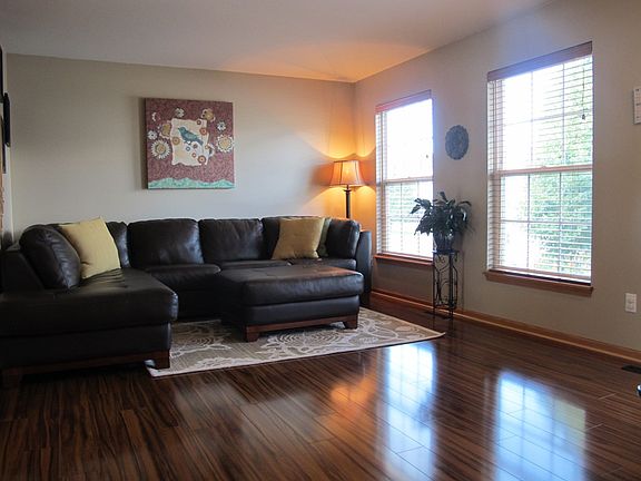 Living Room - laminate flooring