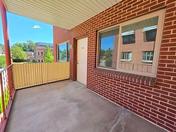 2nd image of 2845 Broadway St APT 201