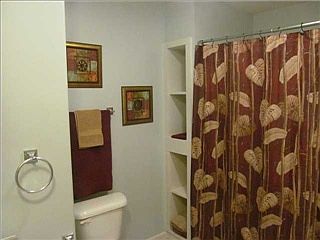 5th image of 701 E 8th Ave