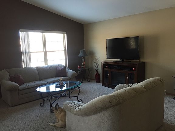 Main upper living room 