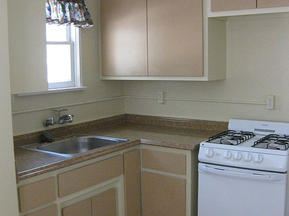 Kitchen with Stove