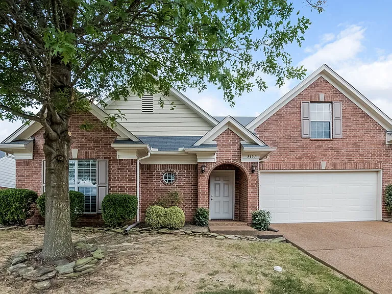 5451 Evening Mist Dr — Photo 1