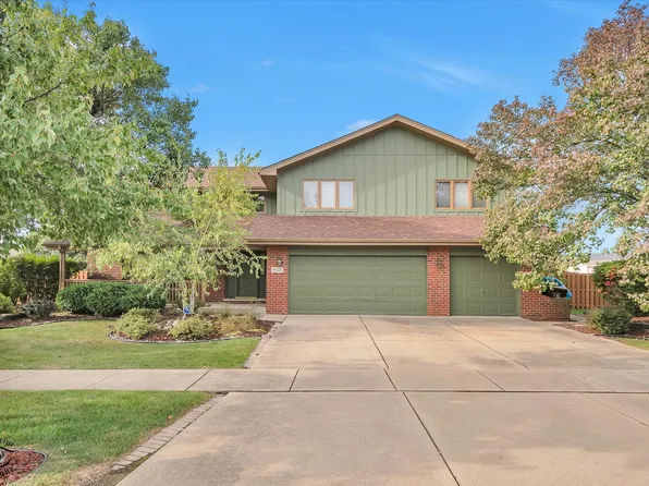 8543 Brookside Glen Dr, Tinley Park, IL 60487