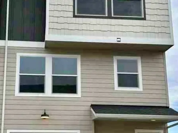 7858 28th St, 7858 28th St #A, White City, OR 97503