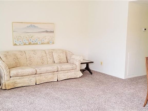 4th image of 2042 Australia Way W APT 22