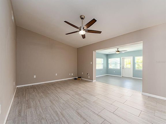 5th image of 2321 Maben Ave
