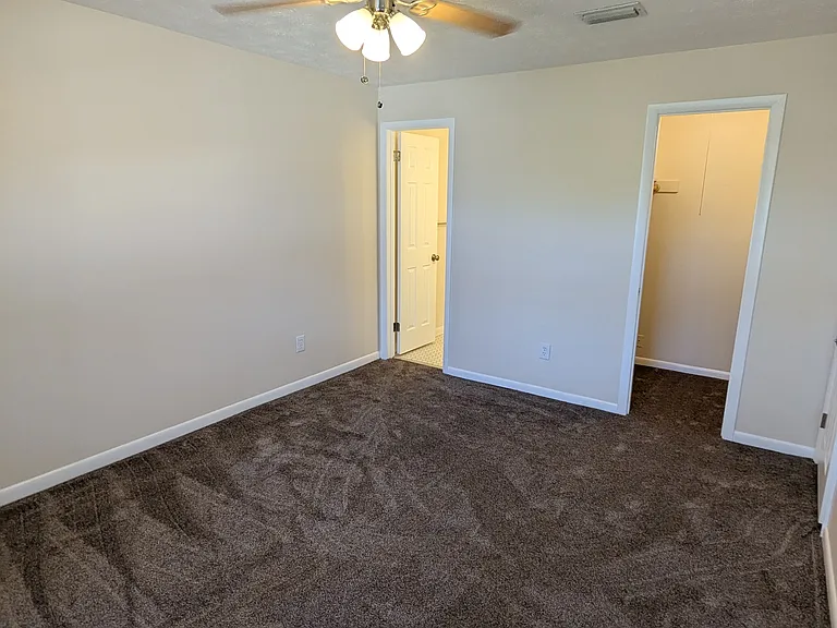 2207 Spring Park Rd — Photo 22