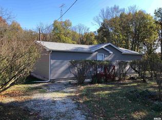 17848 N Woodlawn Ln, Woodlawn, IL 62898