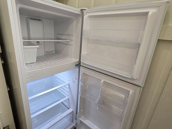 3rd image of 2580 Polk St APT 1