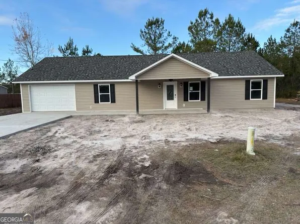 53 Hawks Pl, Waynesville, GA 31566