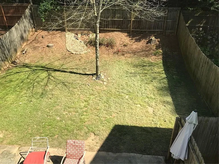 322 Hidden Creek Ln — Photo 37