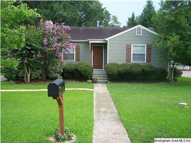 2nd image of 133 Hall Ave