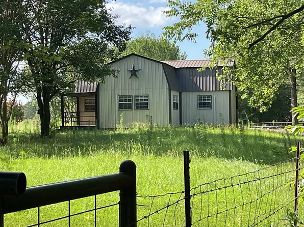 822 NE County Road 2170, Mount Vernon, TX 75457
