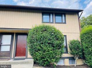 574 West Ct, Glen Burnie, MD