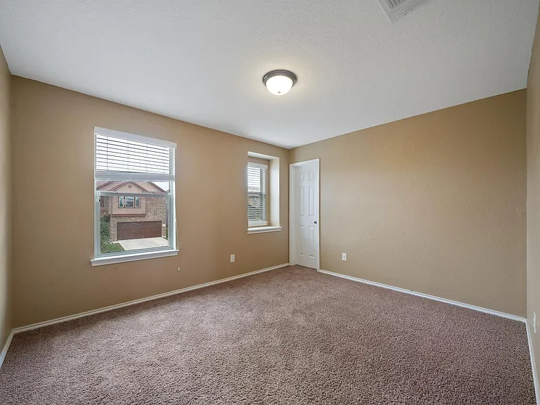 127 Bass Ln — Photo 26