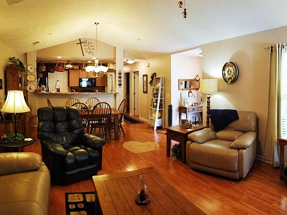 2nd image of 2360 31w Hwy #106