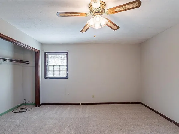 4882 Duncan Dr, Powder Springs, GA 30127