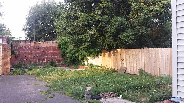 2nd image of 162 Woodlawn Ave