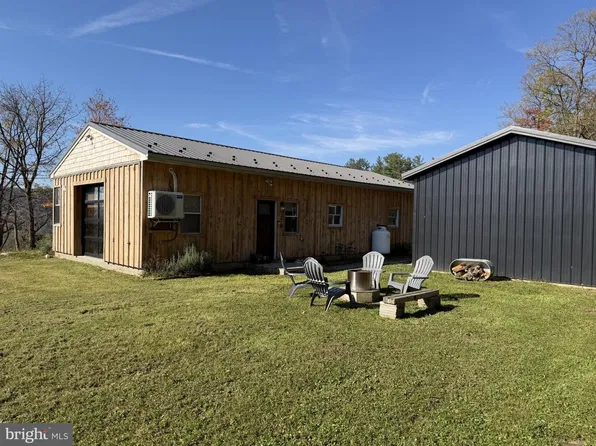 318 Berry Rd, Beech Creek, PA 16822