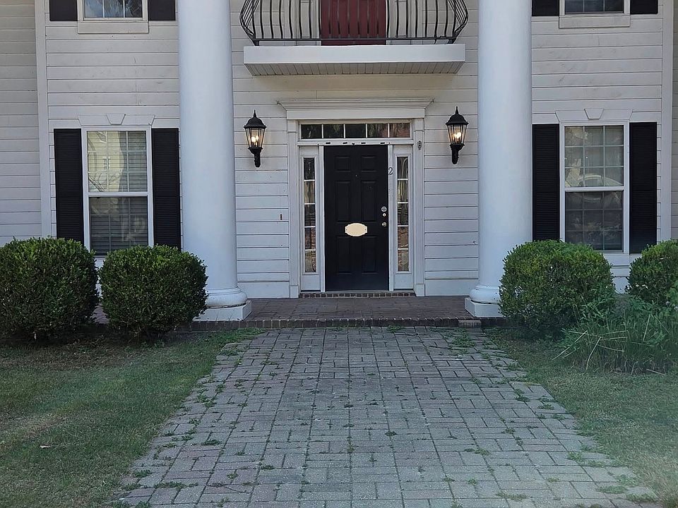1st image of 1515 Boone Dr #B-6