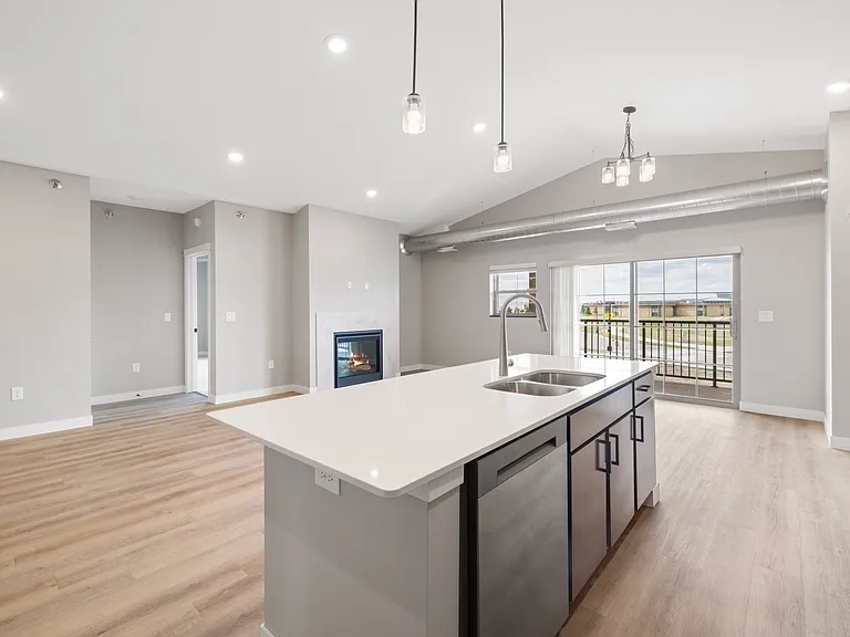 Independence Townhomes — Photo 40