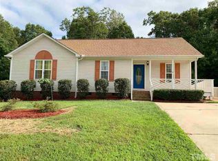 312 E Quailwood Dr, Fuquay Varina, NC 27526