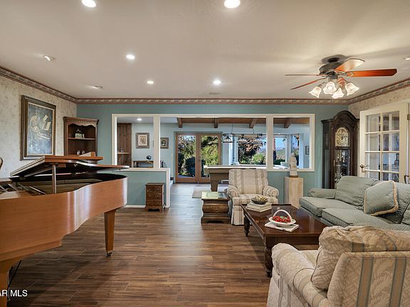4th image of 1686 San Rafael Way