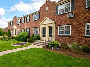 69-20A 215th St #159, Oakland Gardens, NY 11364