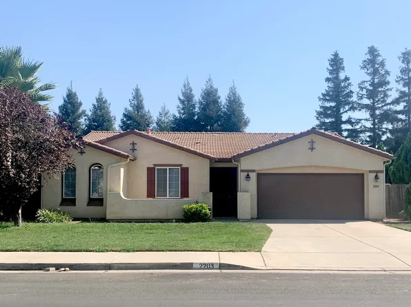 2203 W Monache Lane, Porterville, CA 93257