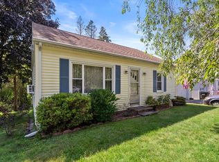 39 Dudley Hill Rd, Dudley, MA 01571
