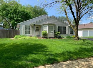2283 Wayland Ln, Naperville, IL