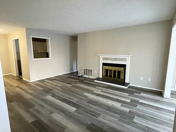 Living room from entrance