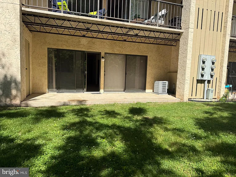 46 Muirfield Dr #D — Photo 5