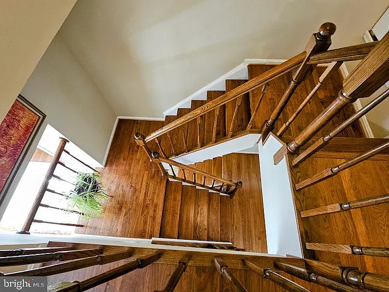 2997 Mission Square Dr — Photo 15