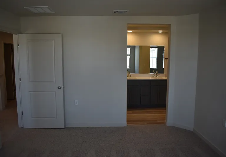 4624 Athena Dr — Photo 22