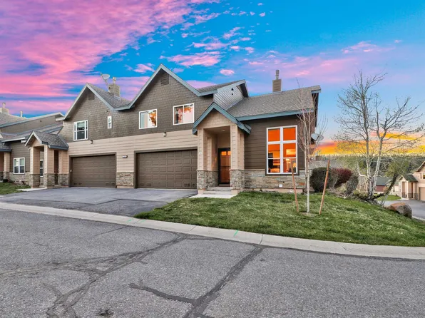 10046 Nicolas Dr Unit D, Truckee, CA 96161
