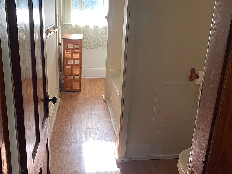 22 Maplewood Ter #2 — Photo 5