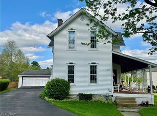 107 Leonard St, South Amherst, OH 44001