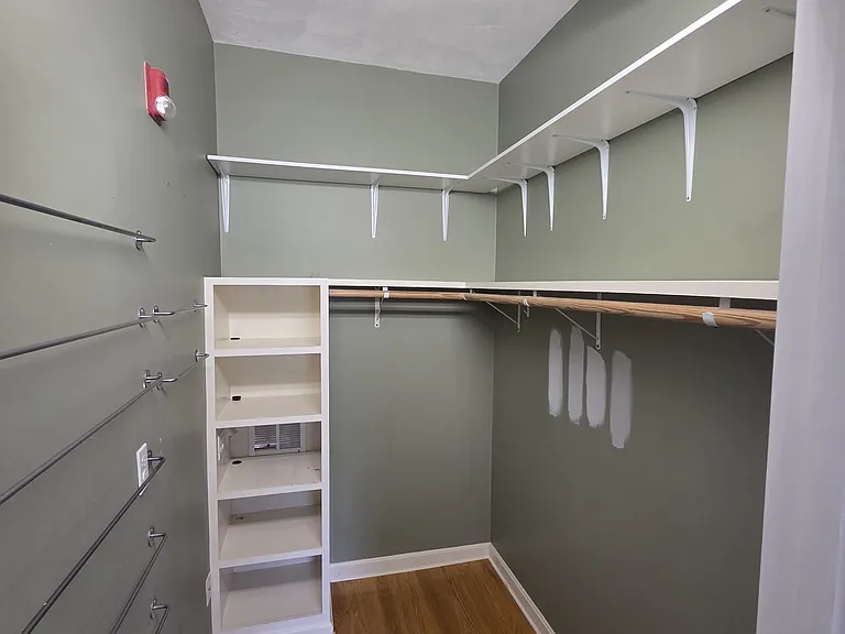 29 Kittredge St #1 — Photo 9