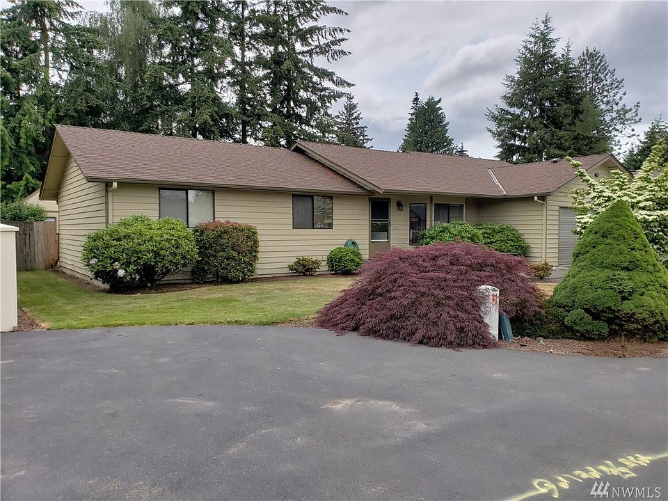 1st image of 18215 40th Ave W