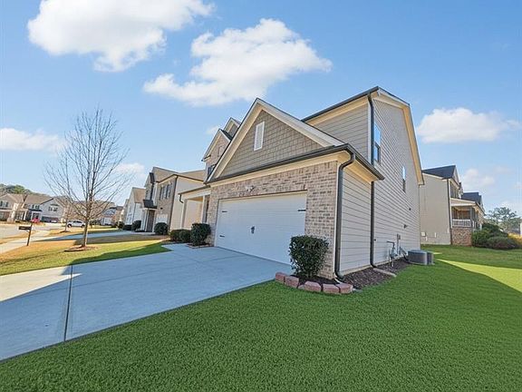5th image of 87 Round Pond Dr
