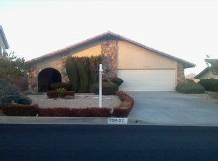 13737 Chinquapin Dr, Victorville, CA 92395