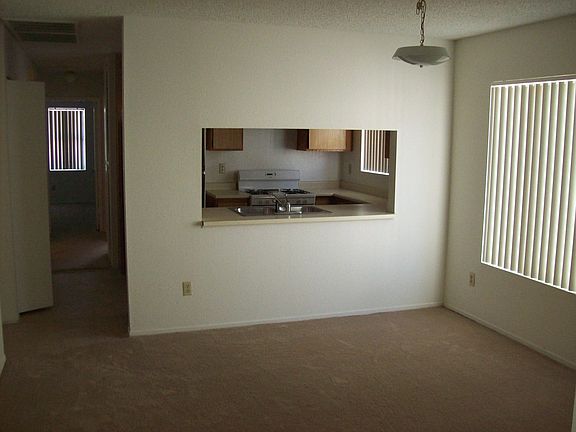5th image of 7262 Girard Dr