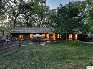 4128 State St, Omaha, NE 68112