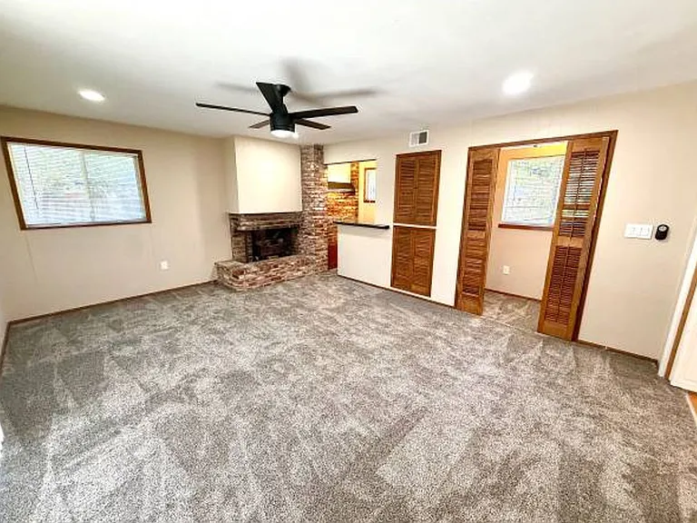 785 Duke Cir — Photo 13